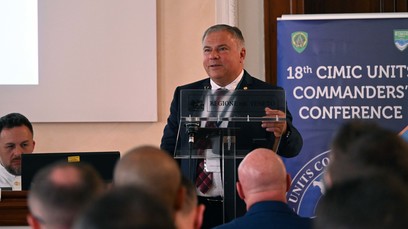 Speaker podium