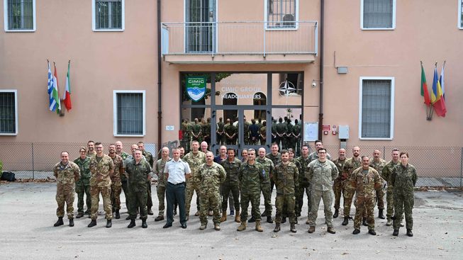 1 foto di gruppo cimic training